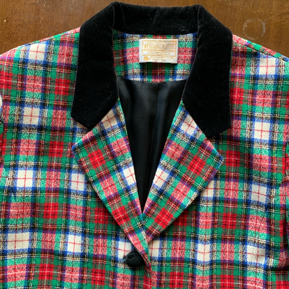 Pendleton Blazer - image 4